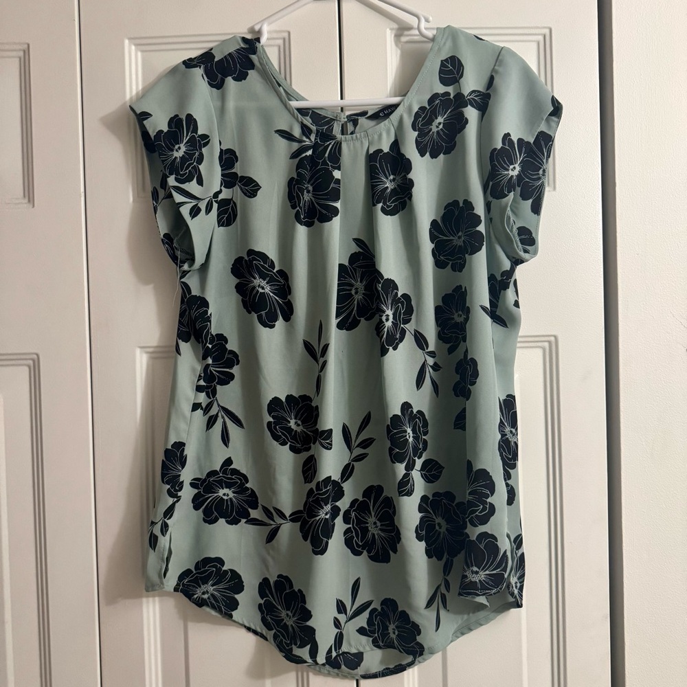 Floral Print Women's Top - Mint Green & Black